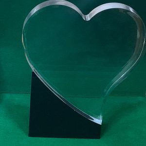 Trofeu din acril in forma de inima - AC001